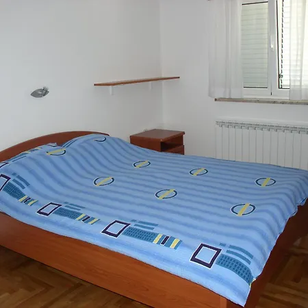 Kutlesa 2 Apartman